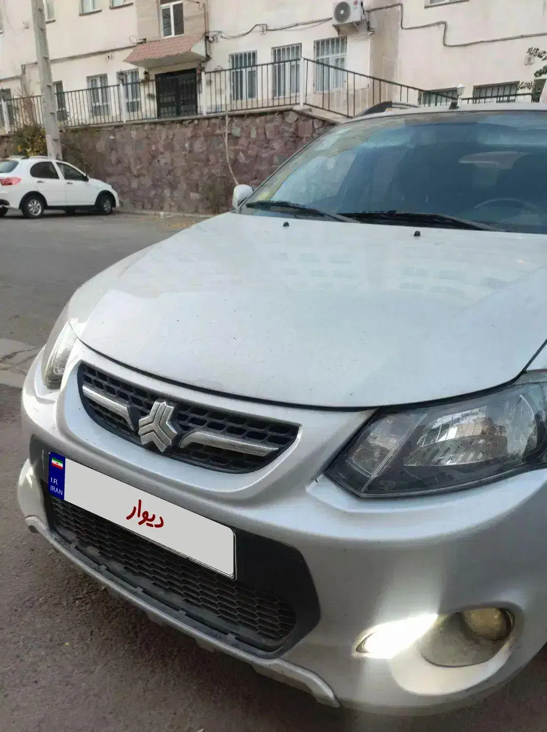 کوییک|خودرو سواری و وانت|پرند, فاز ۵|دیوار