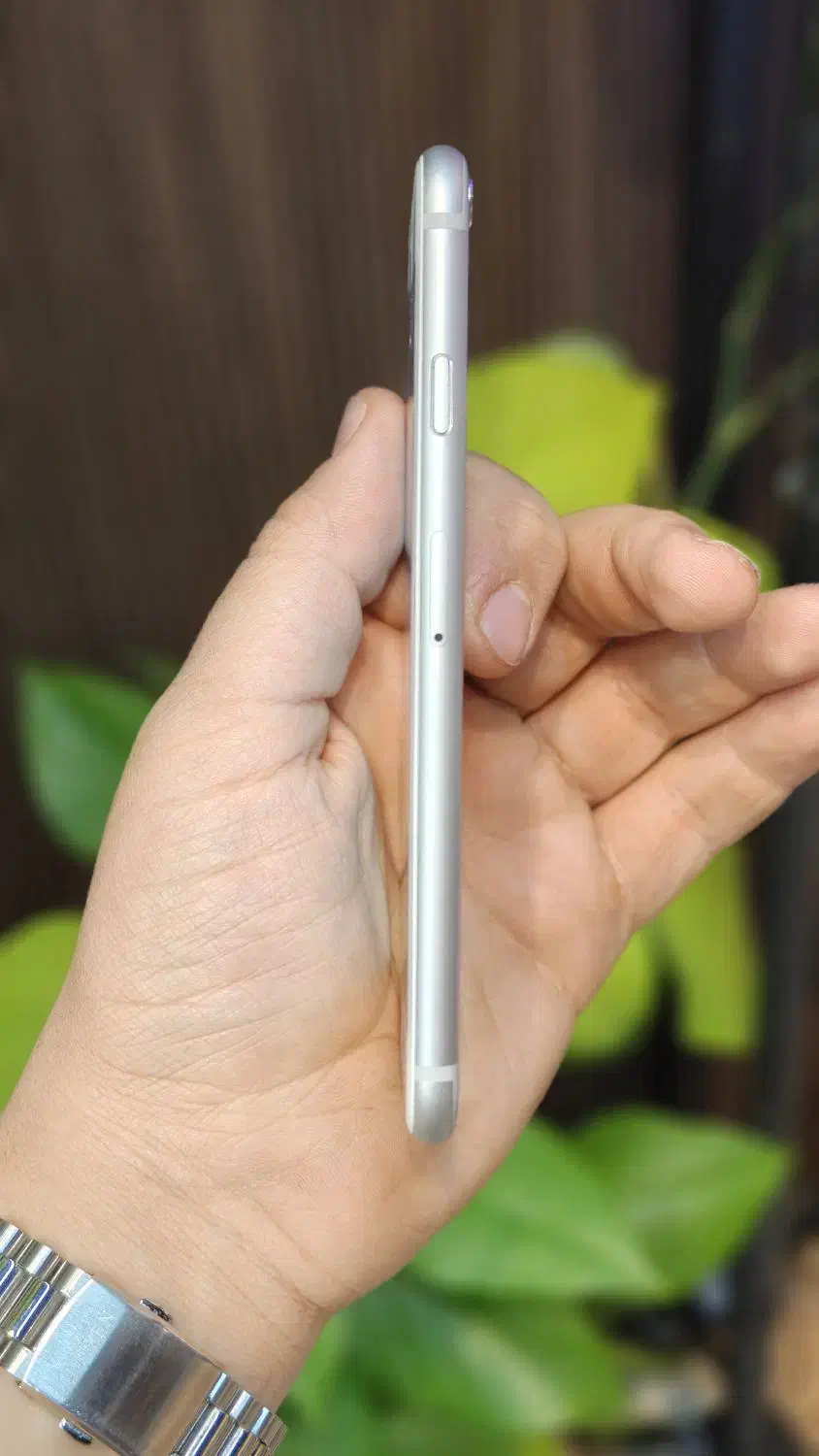 HTC one m8 و iphone 6s|موبایل|شیراز, زند|دیوار