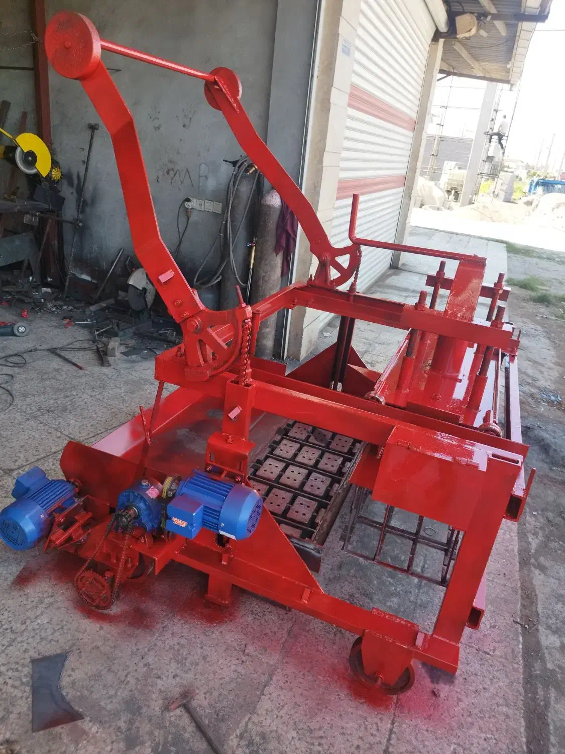 دستگاه بلوکزنی دو موتوره اساسی|ماشینآلات صنعتی|مشهد, جانباز|دیوار