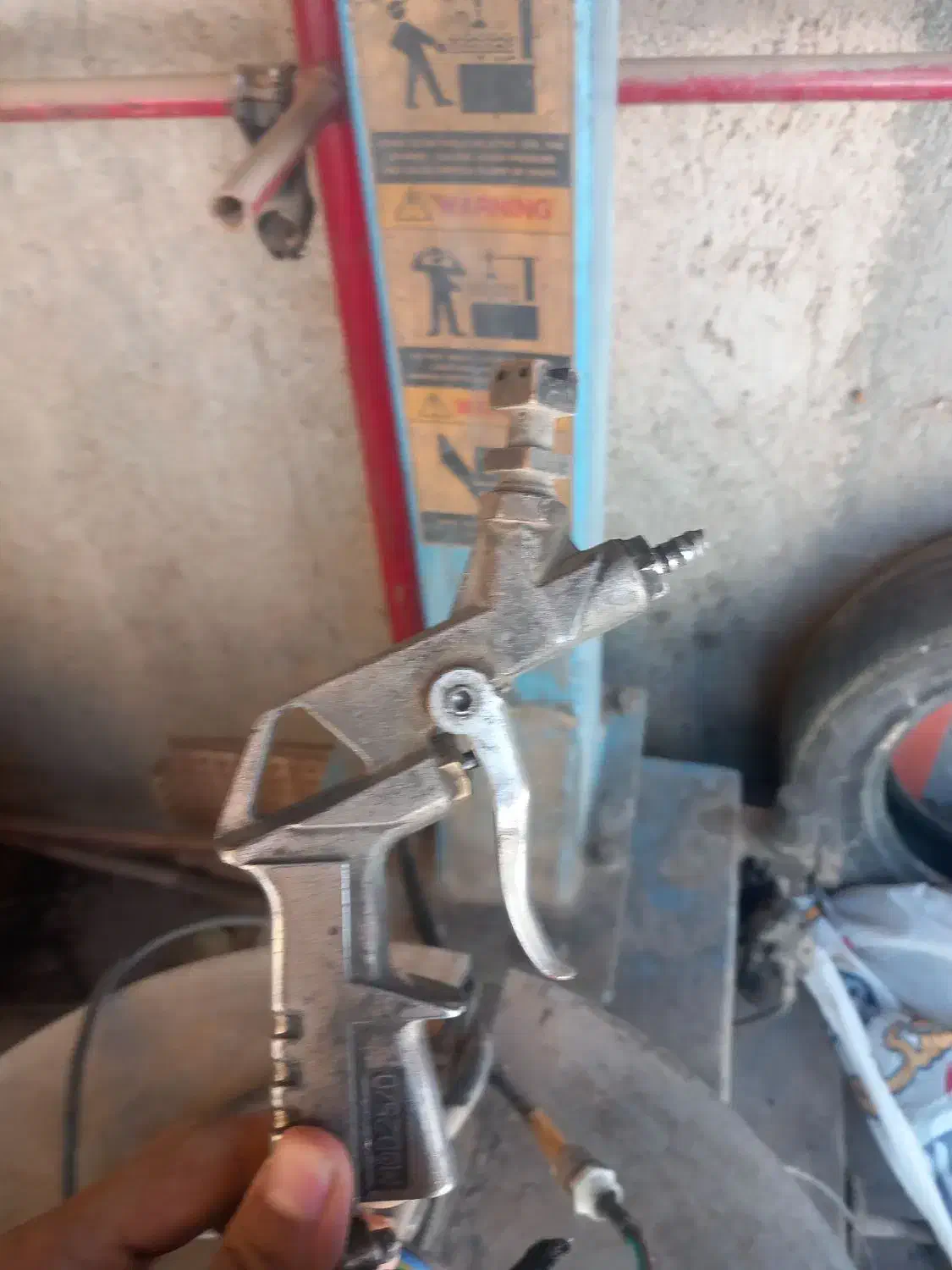 لوازم آپاراتی|ابزارآلات|تربت‌حیدریه, کلاته توکلی|دیوار