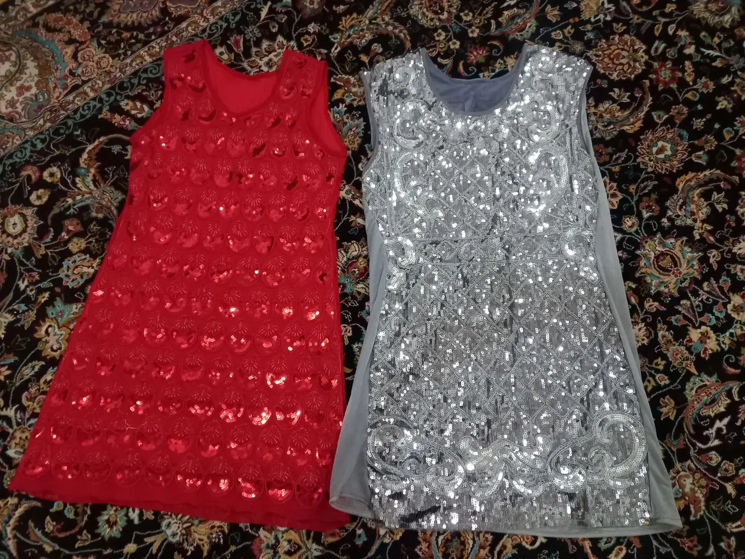 تعدادی مجلسی وغیره|لباس|قدس, شهرقدس|دیوار