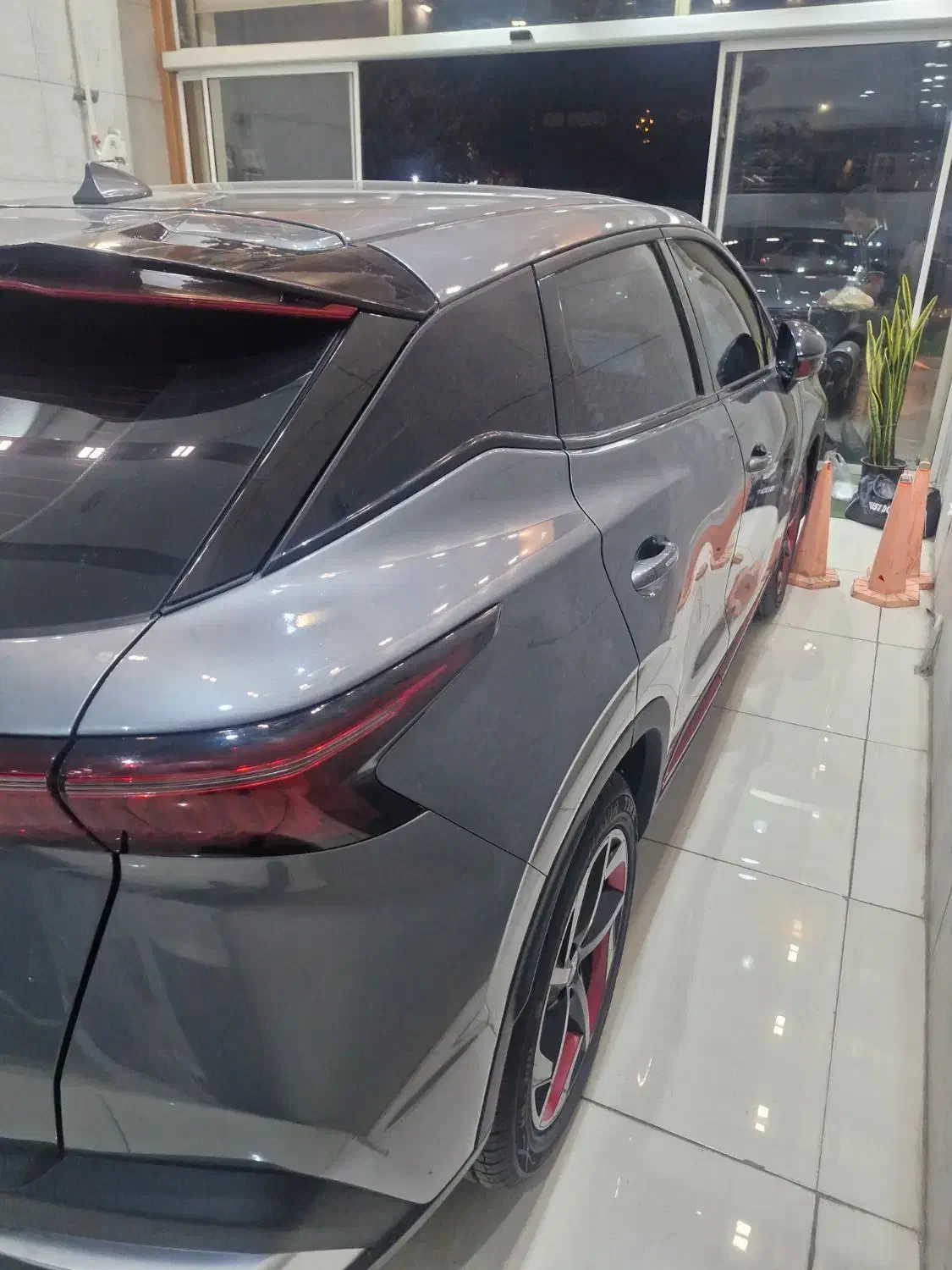 فونیکس FX مدل ۱۴۰۳، تیتانیوم، کم‌کارکرد|خودرو سواری و وانت|شیراز, احمدی جنوبی|دیوار