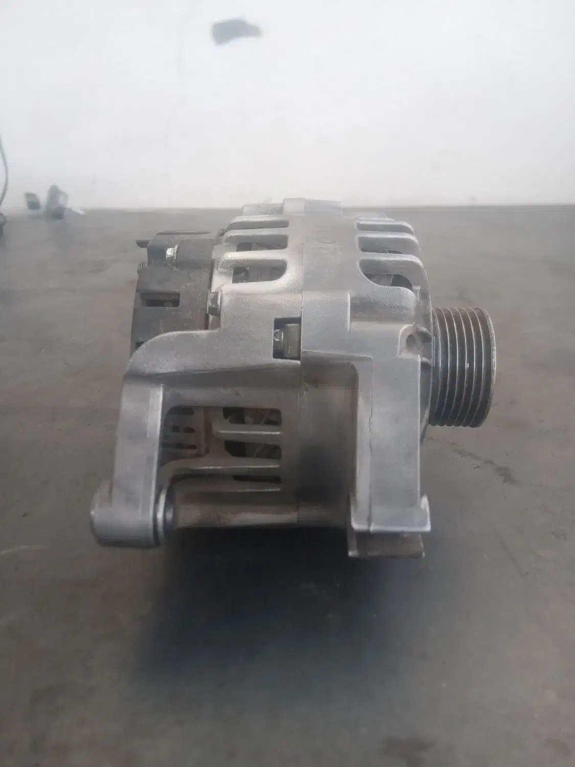 دینام پژو عظام|قطعات یدکی و لوازم جانبی|رباط‌کریم, رباط‌کریم|دیوار