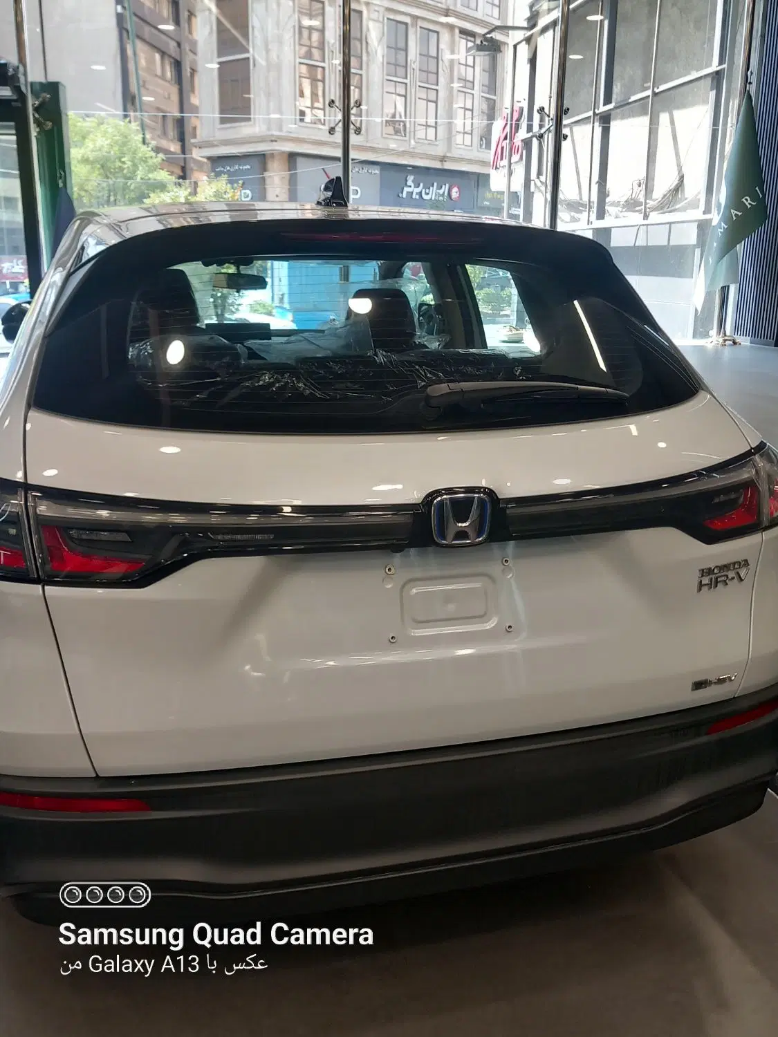 Honda HRV|خودرو سواری و وانت|تهران, حکمت|دیوار