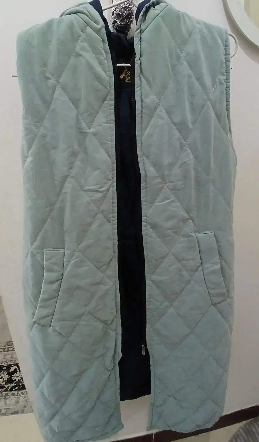 پافرزنانه|لباس|قم, پردیسان|دیوار