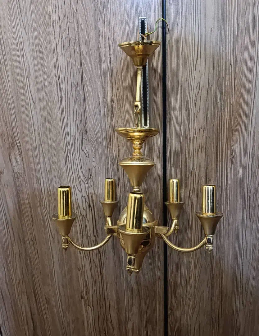 لوستر چهار شمع و پنج شمع|لوستر و چراغ آویز|اهواز, گلستان|دیوار