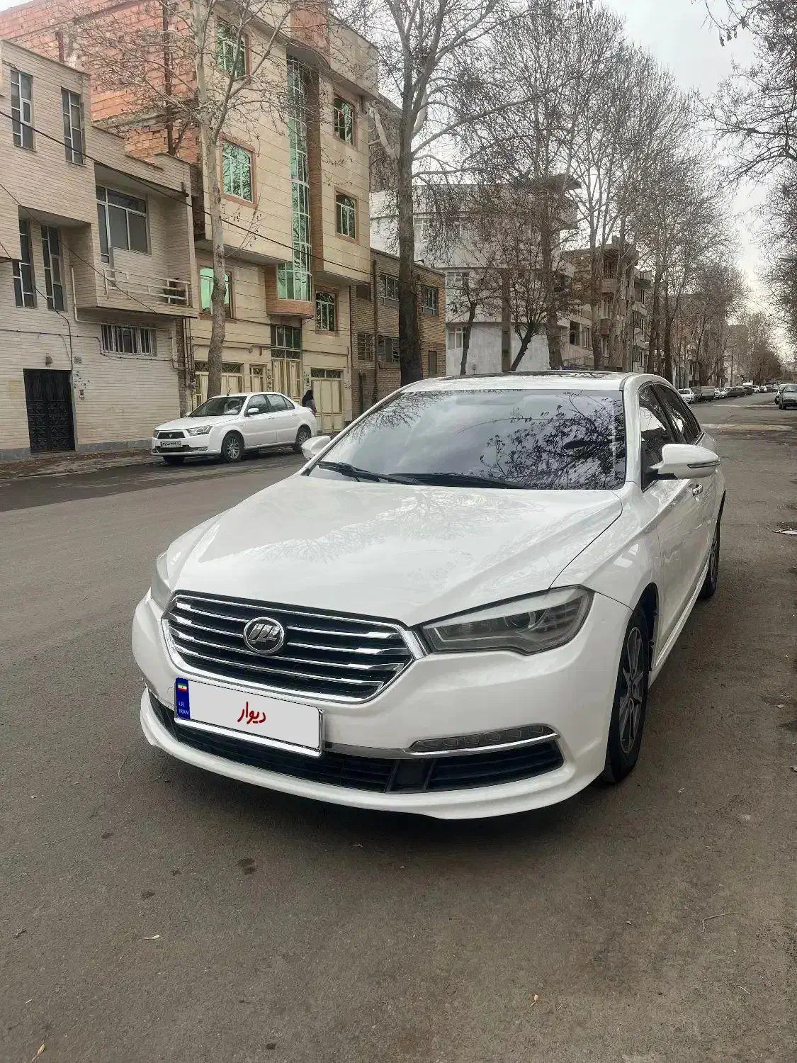 لیفان ۸۲۰|خودرو سواری و وانت|خوی, |دیوار