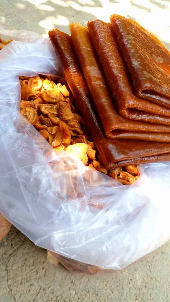 لواشک آلو سیاه   خانگی درجه یک|خوردنی و آشامیدنی|شیراز, گلشن|دیوار