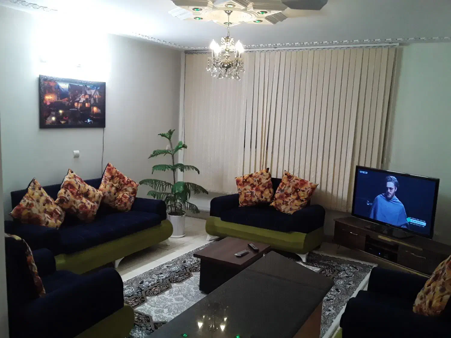 آپارتمان مبله یک خواب تمیز و مرتب|اجارهٔ کوتاه‌مدت آپارتمان و سوئیت|شیراز, فرگاز|دیوار