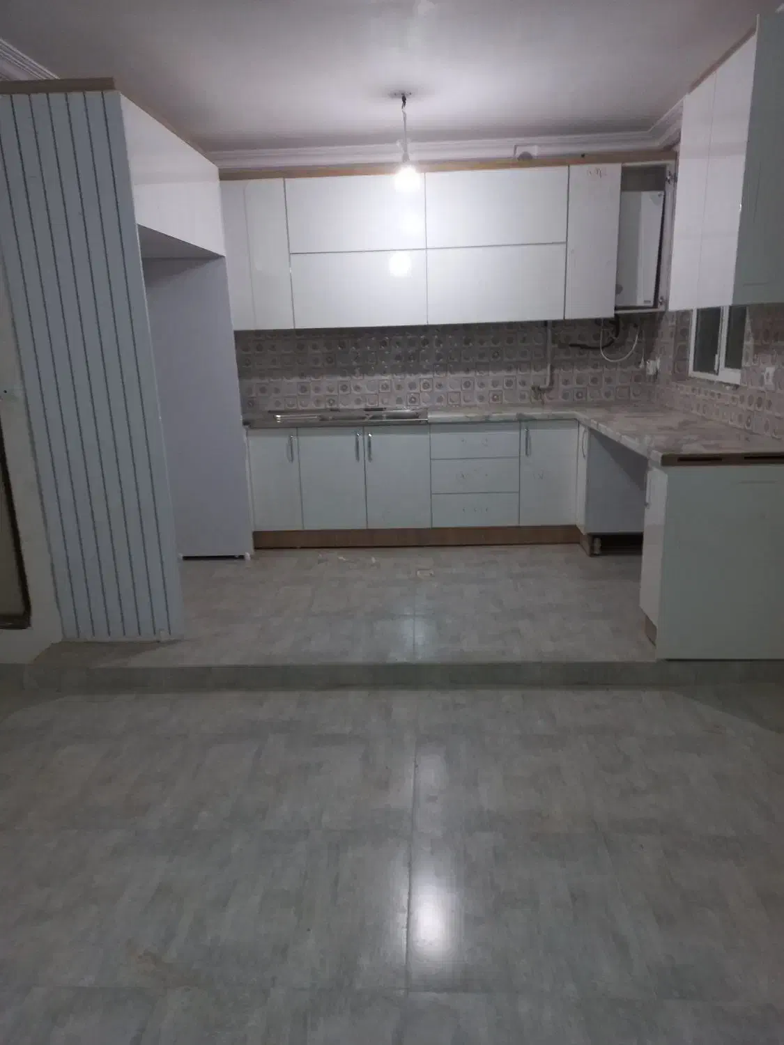 بروزترین باکیفیت ترین قیمت مناسب هرچیزی که بخواین|جاکفشی، کمد، دراور|بروجرد, |دیوار