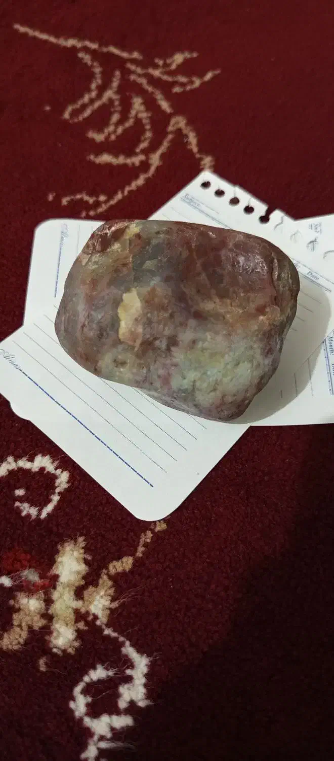 سنگ یاقوت|کلکسیون اشیاء عتیقه|آمل, |دیوار