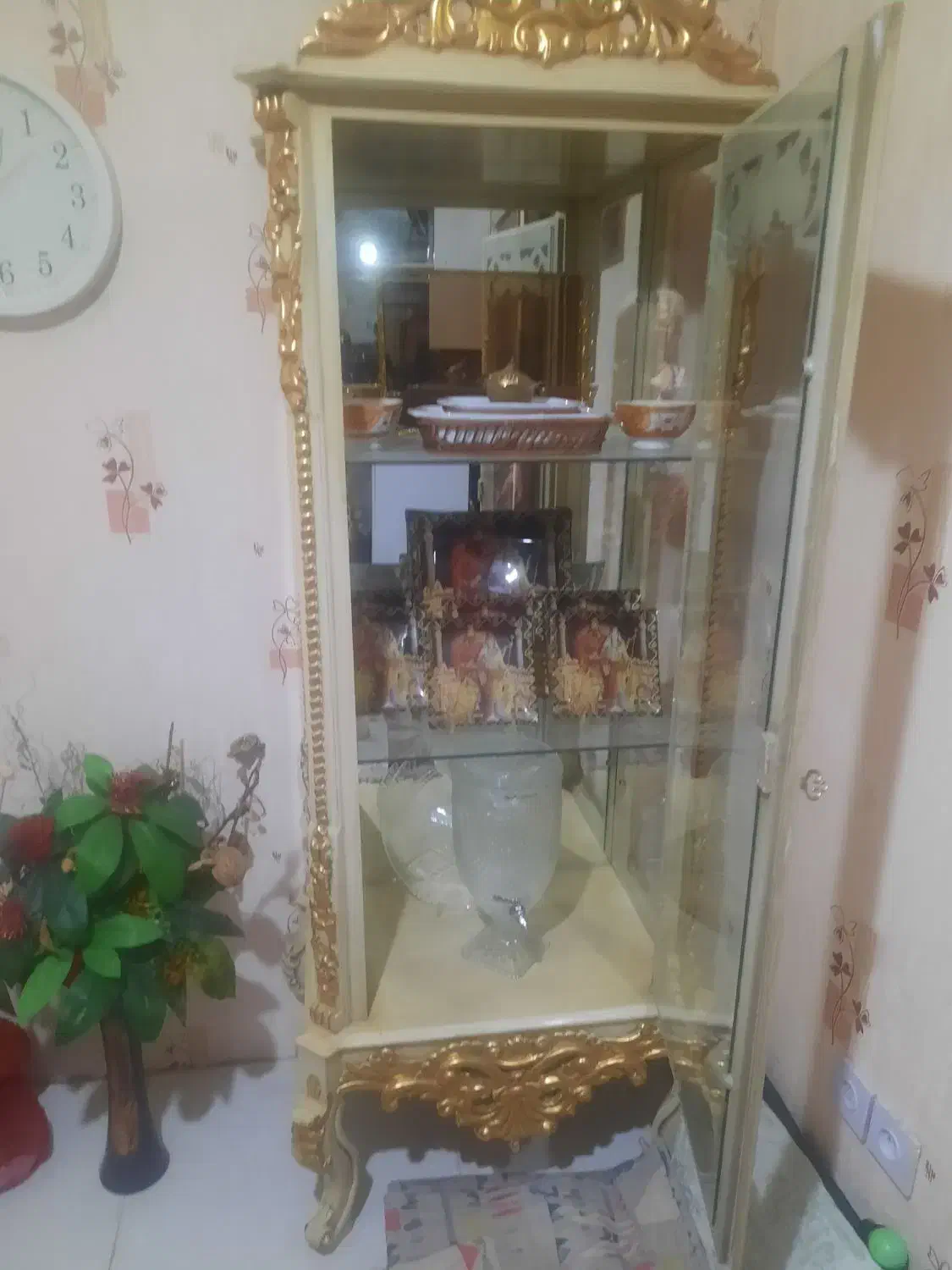 گنجه دوطبقه شیک سالم بدون شکستگی|بوفه، ویترین، کنسول|مشهد, موسوی قوچانی|دیوار