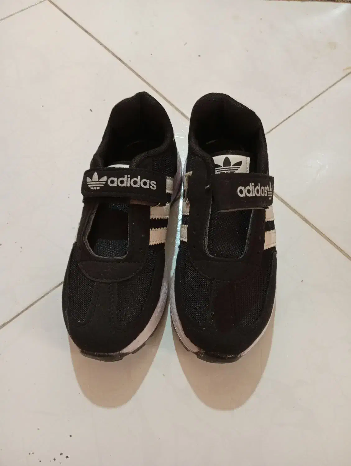 سه جفت کتانی بچه گانه نو|کفش و لباس بچه|اسلامشهر, باغ فیض|دیوار