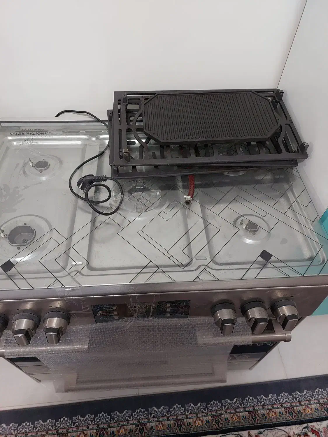 اجاق گاز پیلوت ایتالیایی صفحه مانیتوری مناسب جهاز|اجاق گاز و لوازم برقی پخت‌وپز|فردیس, فردیس|دیوار