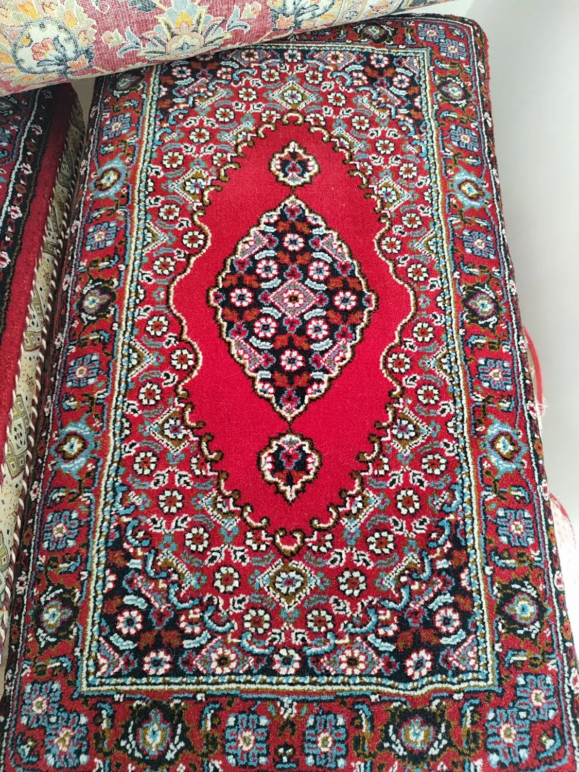 پشتی|پشتی|سنندج, |دیوار
