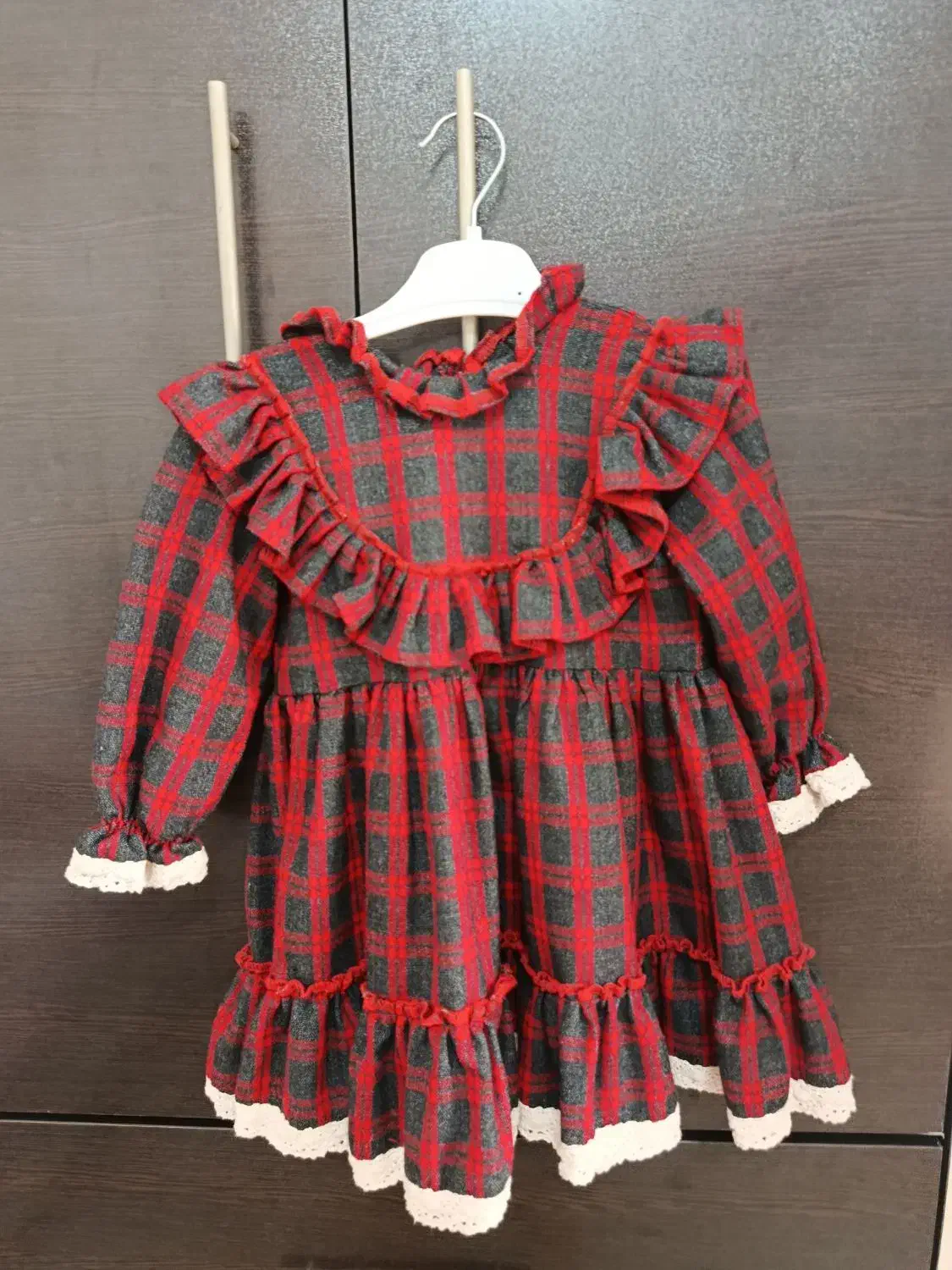 پیراهن یلدایی|لباس|تبریز, |دیوار