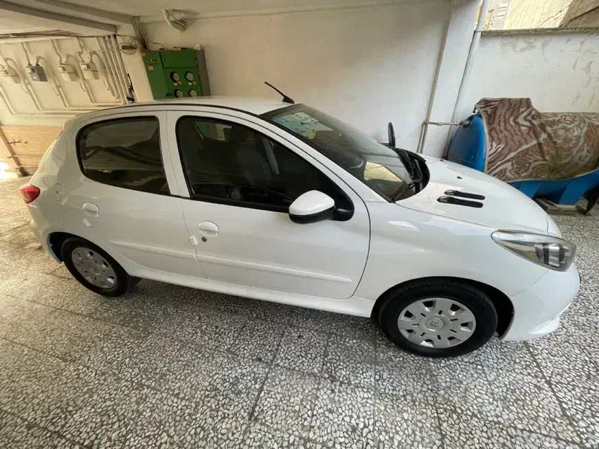 ۲۰۷ مدل ۱۴۰۱|خودرو سواری و وانت|رشت, گلسار|دیوار