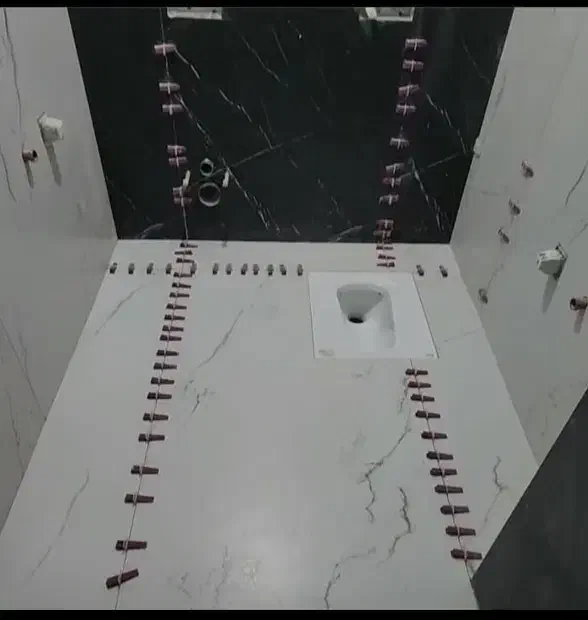 کاشی کاری لوله کشی تعمیر سنگ توالت و شترگلو|خدمات پیشه و مهارت|اهواز, کوی باهنر|دیوار