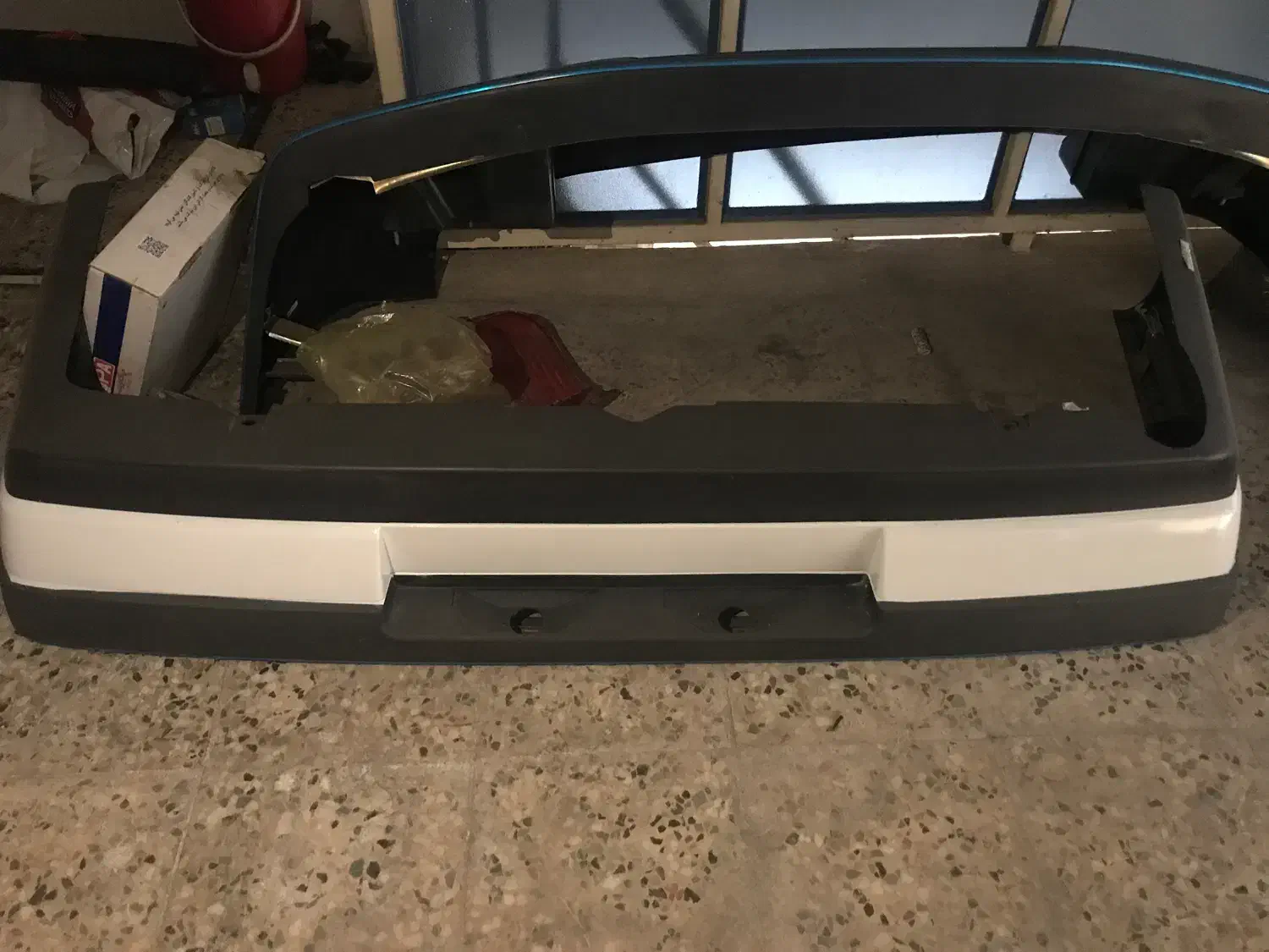 سپر ۴۰۵ سفید نو|قطعات یدکی و لوازم جانبی|اهواز, زندوکیلی|دیوار