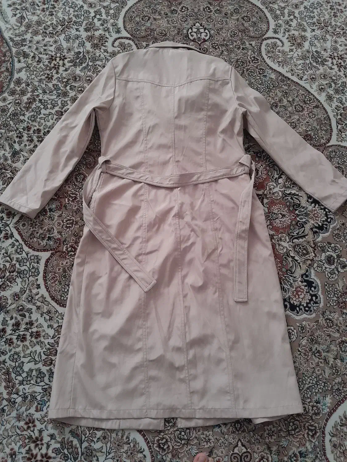 بارونی نو|لباس|گلستان (تهران), |دیوار