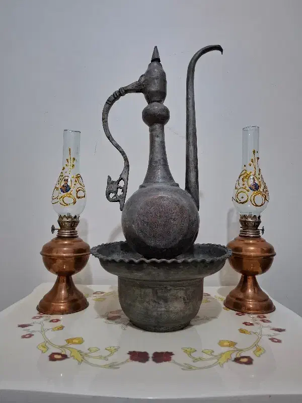 آفتابه لگن قدمتدار قلم دستی|کلکسیون اشیاء عتیقه|تهران, والفجر (افسریه)|دیوار