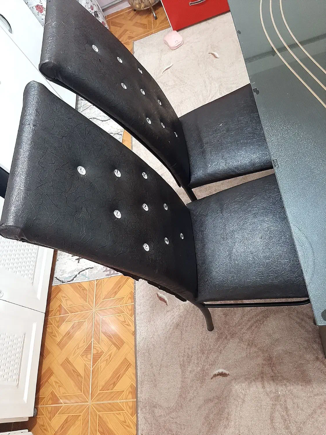 بوفه سالم ۷۰۰ت ومیزغذاخوری سالم۲۰۰۰۰۰۰ت|میز و صندلی غذاخوری|مشگین شهر, |دیوار