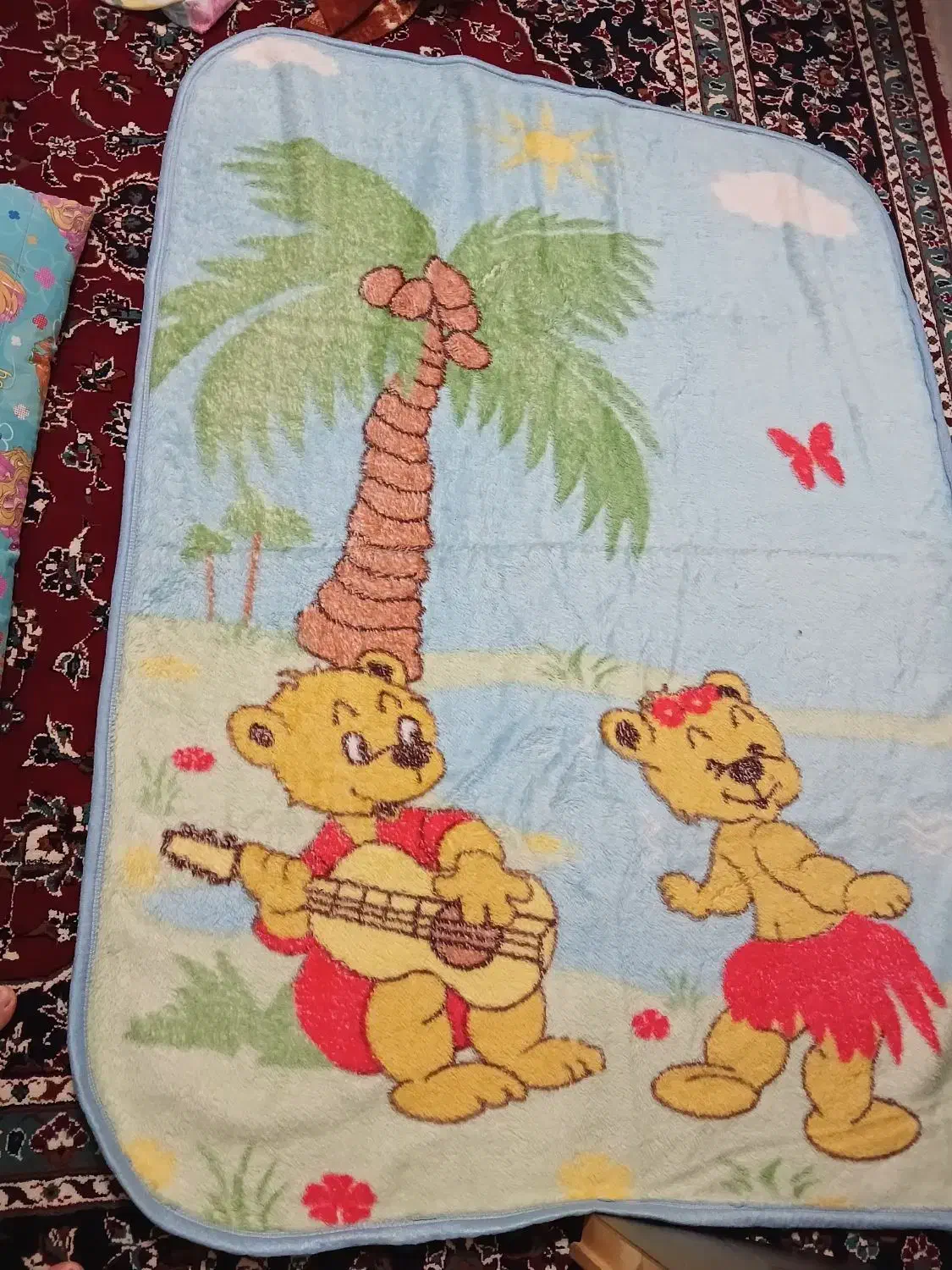 پتو پلنگی|رختخواب، بالش، پتو|قم, نوبهار|دیوار