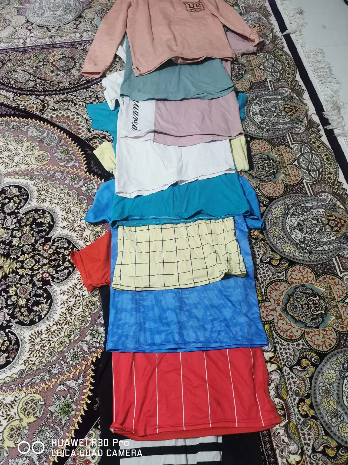 لباس|لباس|شیراز, زرهی|دیوار