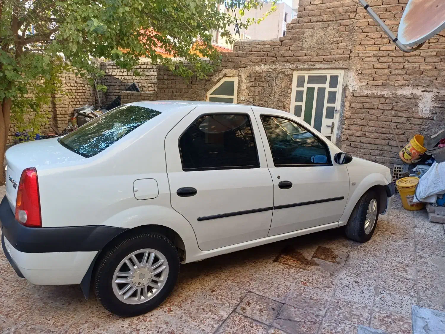 فروش خودرو|خودرو سواری و وانت|خرم‌آباد, |دیوار