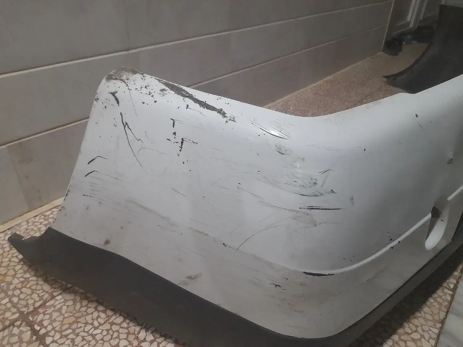 سپر عقب ال۹۰ فابریک|قطعات یدکی و لوازم جانبی|قم, زاد|دیوار