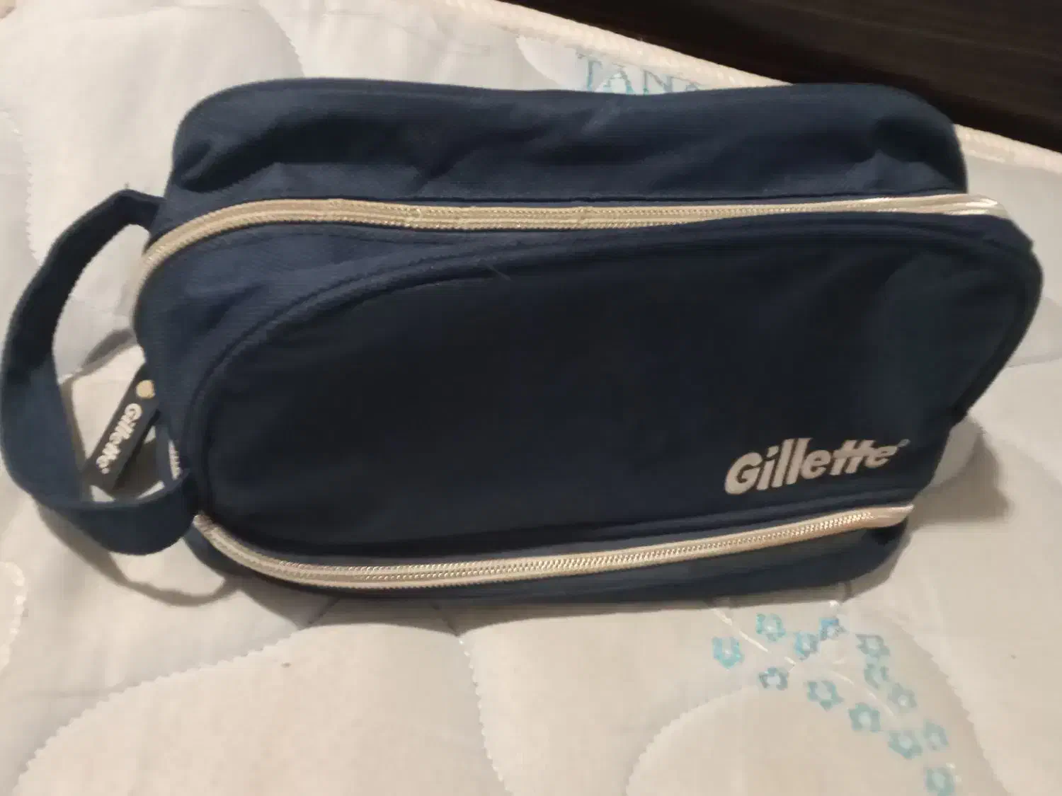 کیف با برند اصلی ژیلت|حراج|رودسر, |دیوار