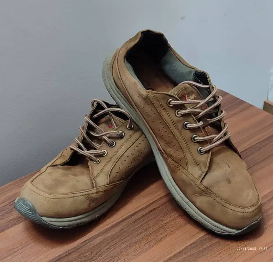 کفش چرمی سایز۴۷|کیف، کفش، کمربند|بروجرد, |دیوار