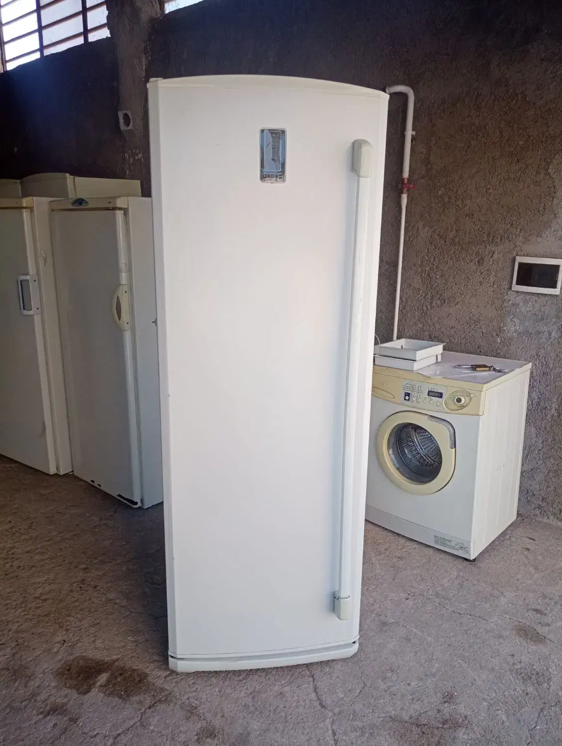 یخچال تمام فریزر بدون برفک ایران شرق|یخچال و فریزر|قزوین, |دیوار