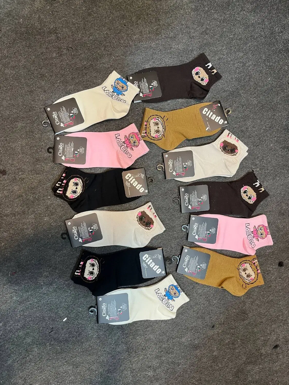 کراپ . کلاه|لباس|کاشان, بازار کاشان|دیوار