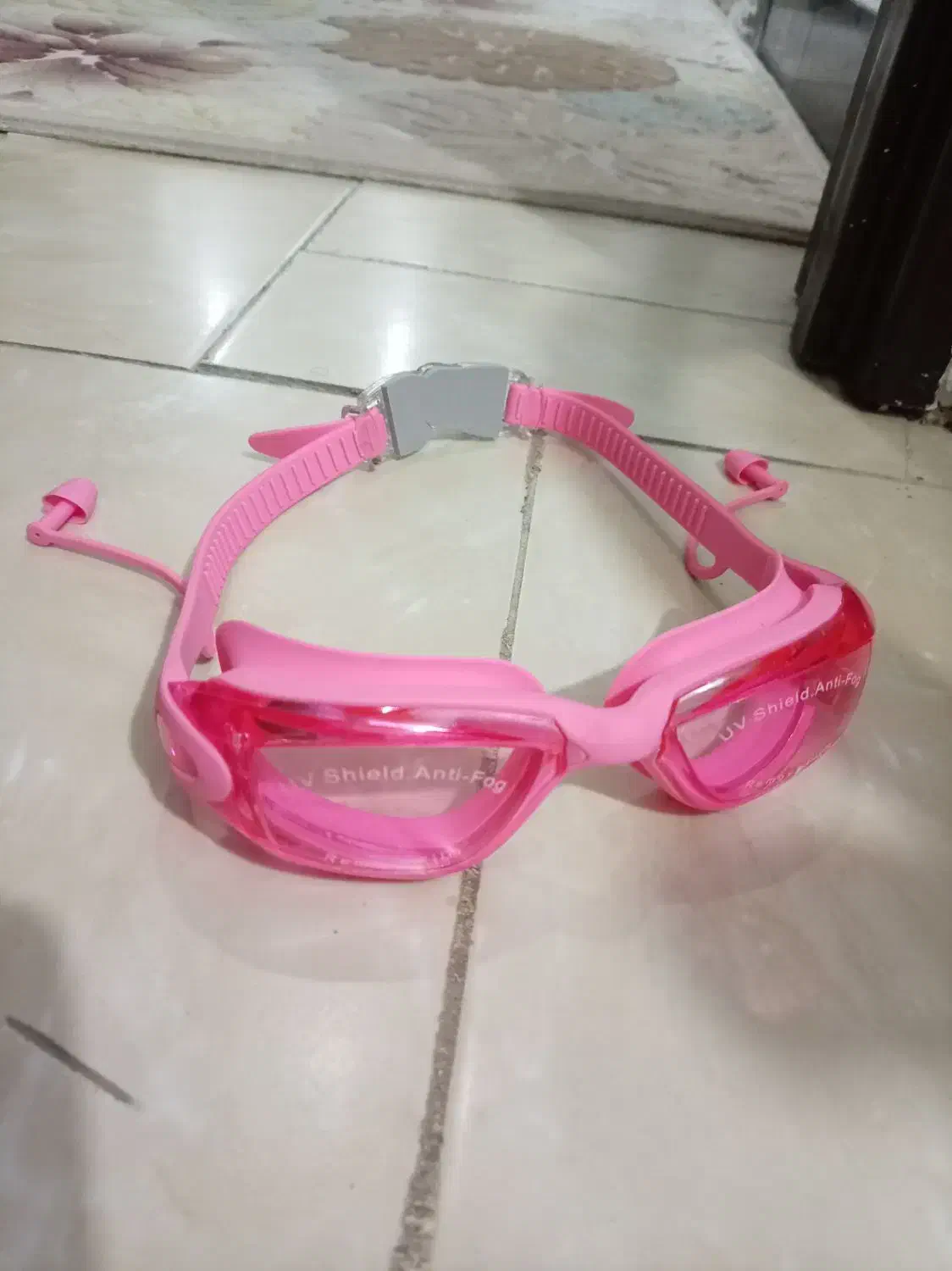 عینک شنا اسپیدو کیفی ضدبخار گوشگیردار|غواصی و ورزشهای آبی|هشتگرد, شهرک گلها|دیوار