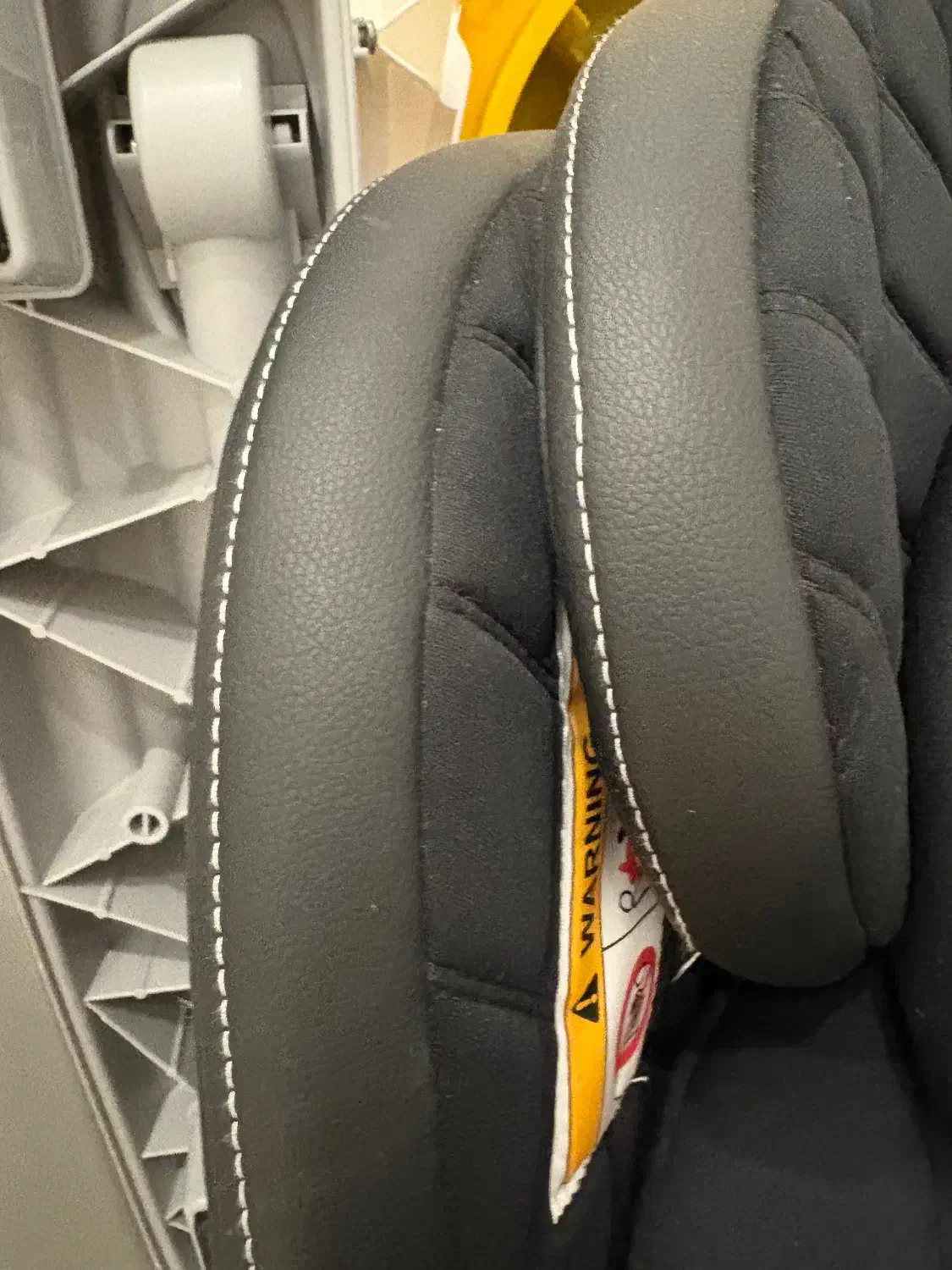 صندلی ماشین  برند kikaboکاملا نو|تخت و صندلی بچه|قائم‌شهر, |دیوار