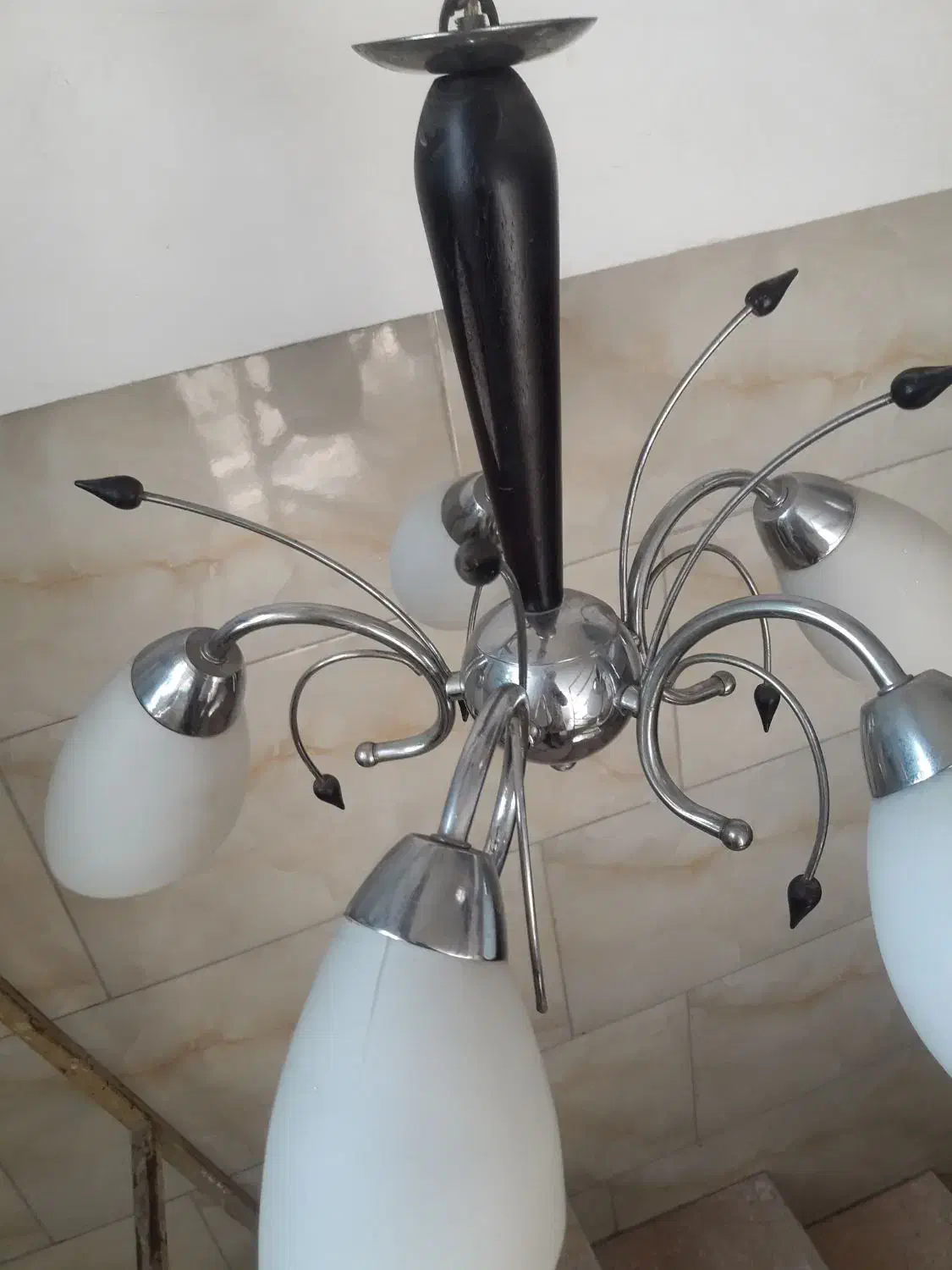 یک جفت لوستر پذیرایی|لوستر و چراغ آویز|تهران, آهنگران (سراسیاب دولاب)|دیوار