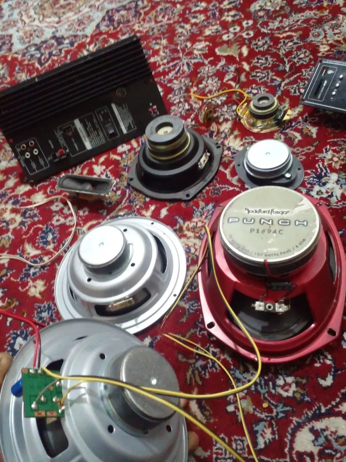 صوتی در حد آک|صوتی و تصویری|بروجرد, |دیوار