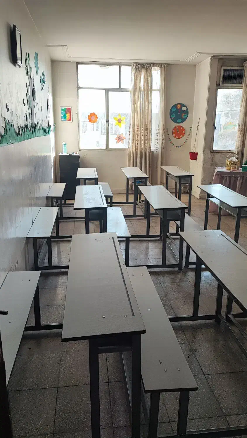 ۳۵۰ متر مستغلات(یکجا) مرزداران