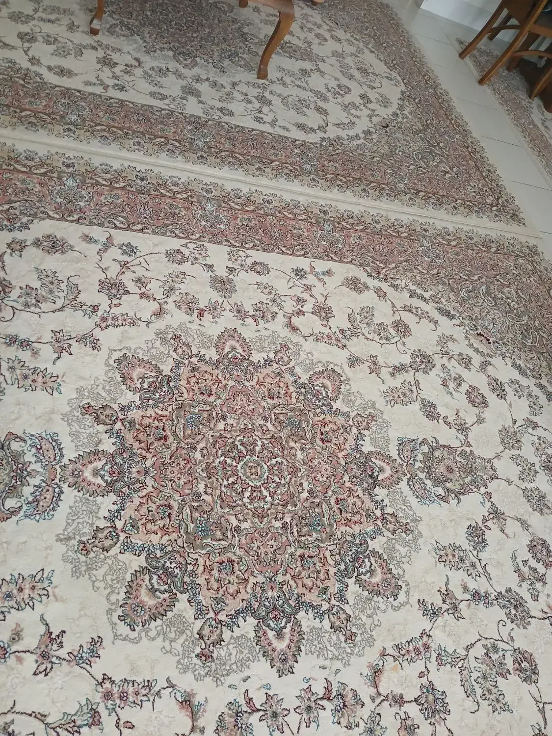 ۴ تخته فرش نگین‌مشهد ۲تخته ۹متری ۲تخته ۶ متری|فرش|کرمانشاه, |دیوار