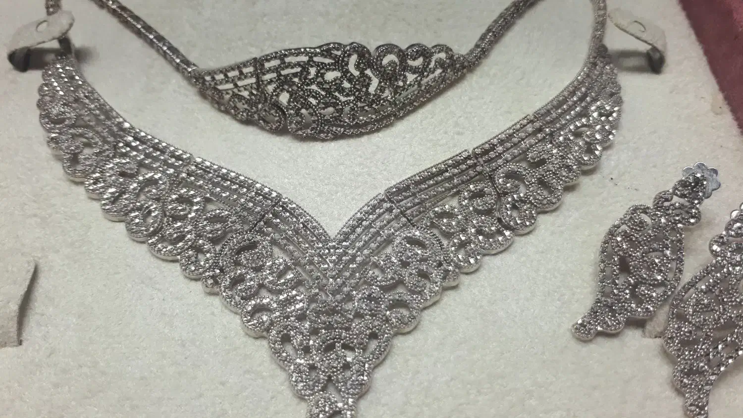 سرویس طلا|جواهرات|آران و بیدگل, |دیوار