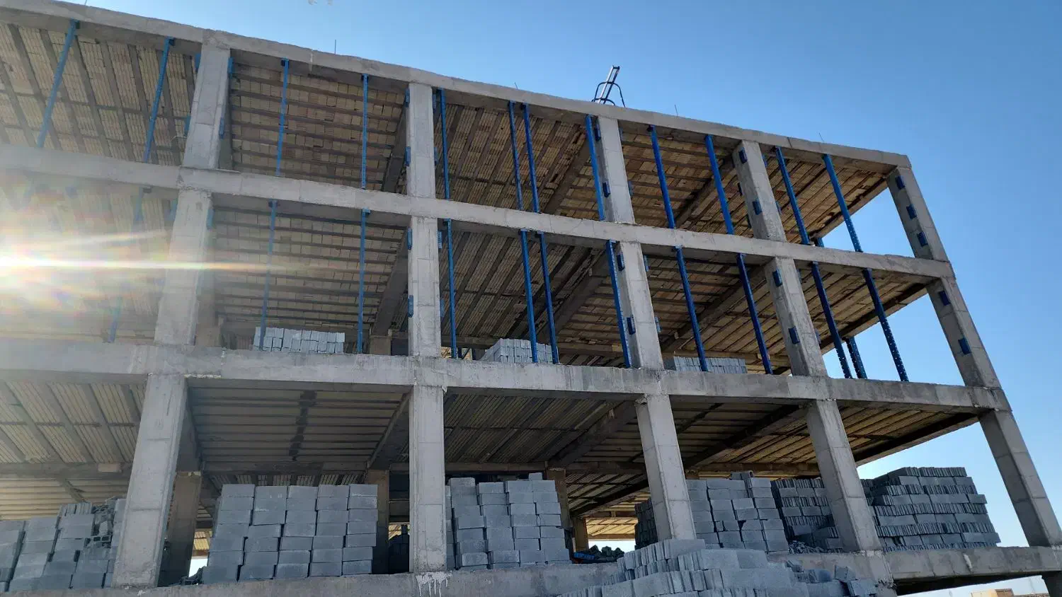 نیازمند به اوستا دیوارچین|استخدام معماری، عمران و ساختمانی|بم, |دیوار