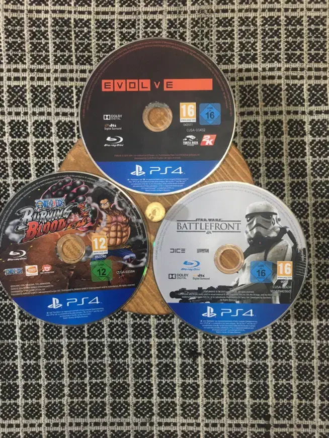 دیسک Ps4|کنسول، بازی ویدئویی و آنلاین|قزوین, |دیوار