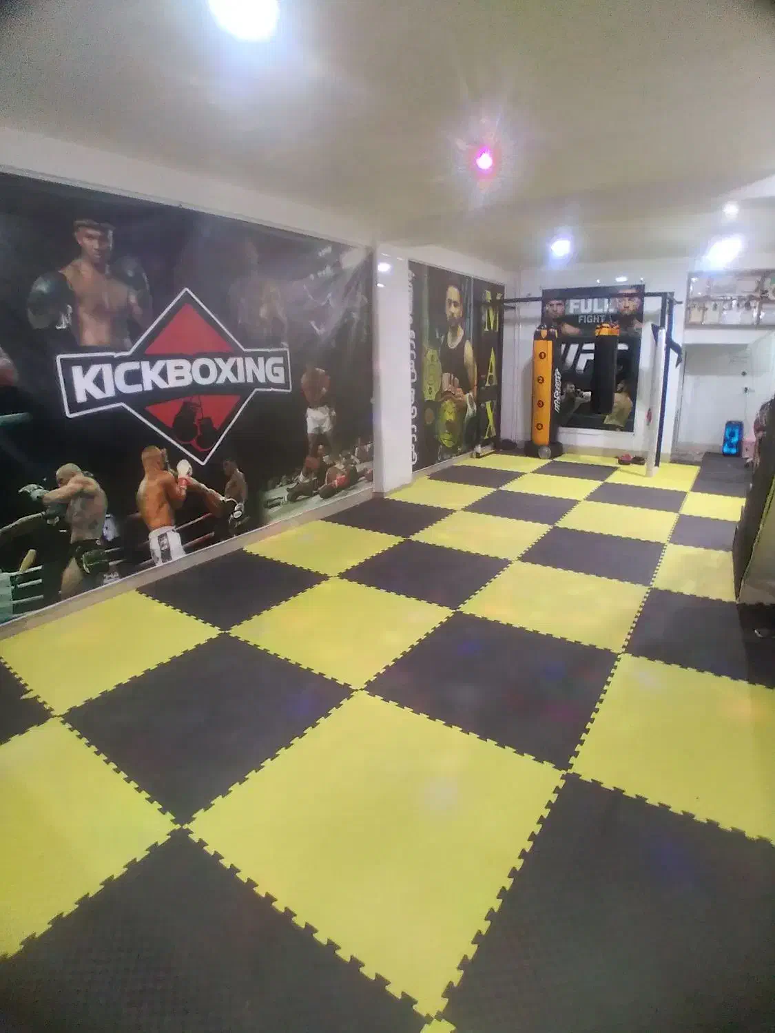 باشگاه ورزشهای رزمی MAX|خدمات آموزشی|مرند, |دیوار