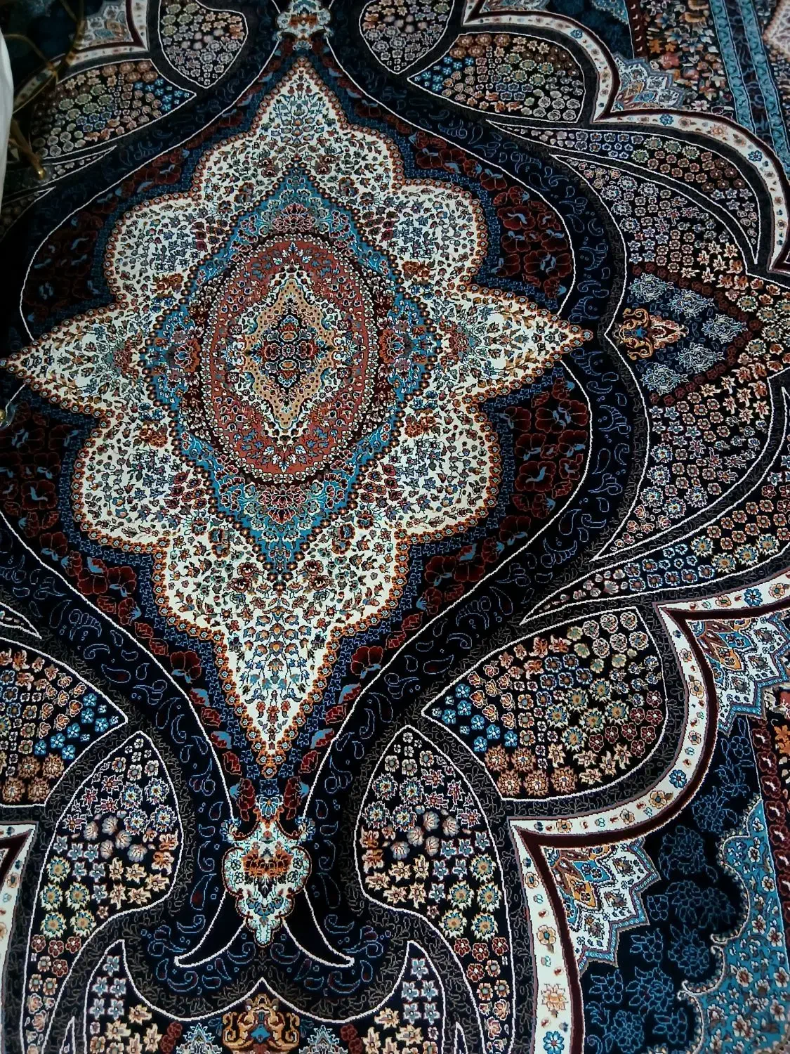 ۲ تخته فرش ۹ متری ۷۰۰شانه|فرش|تهران, علی‌آباد|دیوار
