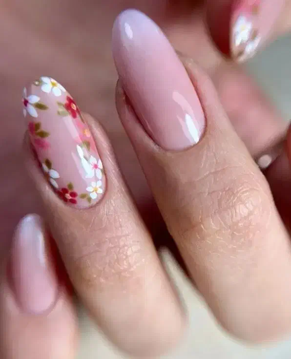 آموزش ناخن همراه با مدرک و کلیه خدمات ناخن|خدمات آموزشی|مشهد, هفت تیر (آب و برق)|دیوار