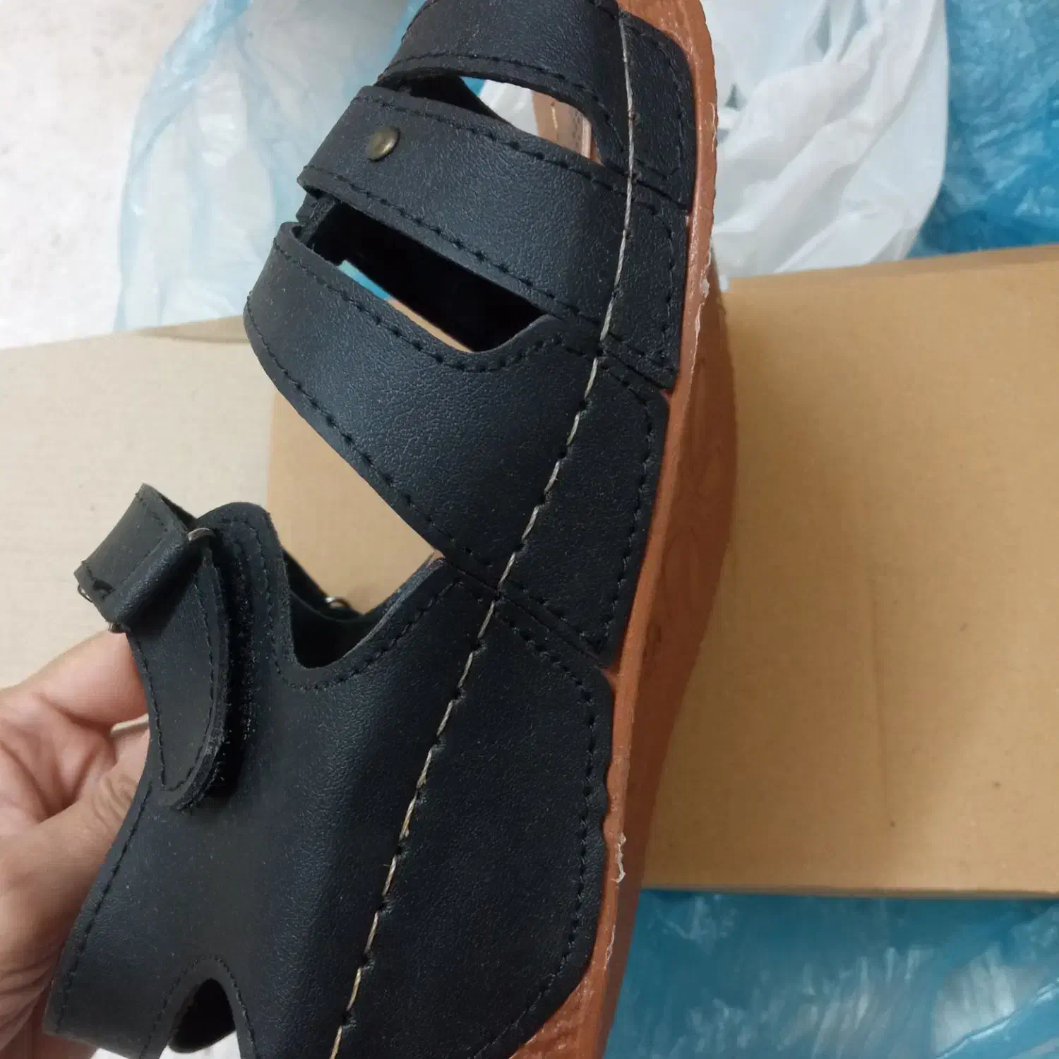 صندل کفش|کیف، کفش، کمربند|مشهد, هفت تیر (نه دره)|دیوار