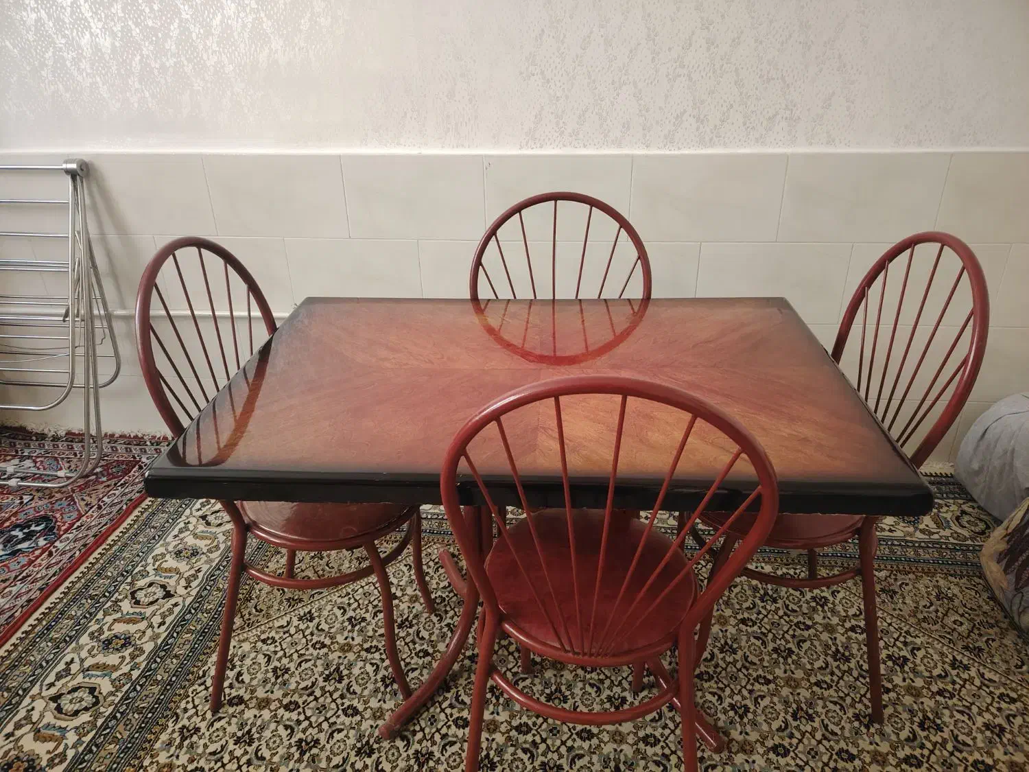 میز ناهارخوری|میز و صندلی غذاخوری|شهر بابک, |دیوار