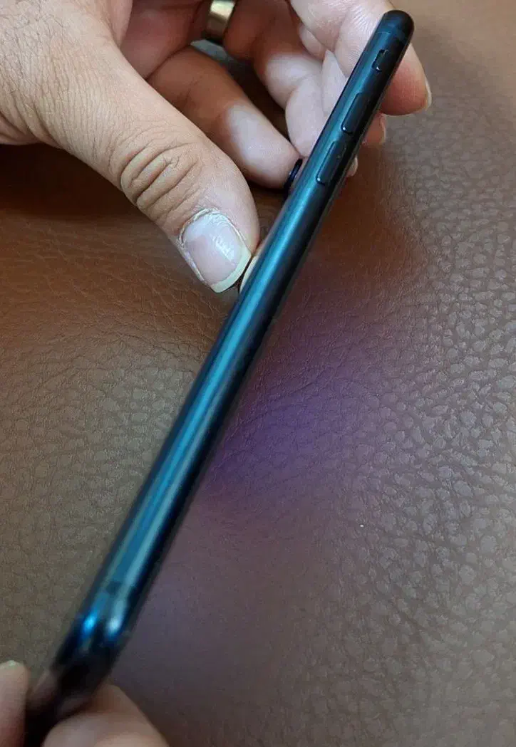 آیفون SE 2022 فابریک ۱۲۸ گیگ|موبایل|تهران, مجیدیه|دیوار