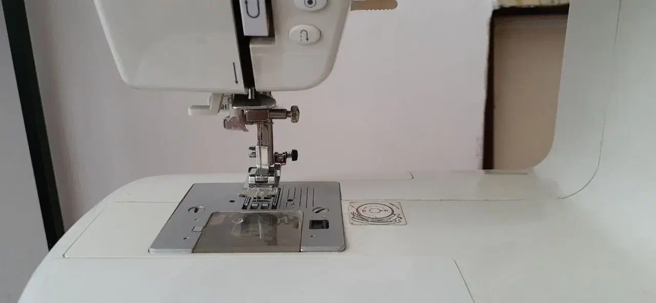 چرخ خیاطی|چرخ خیاطی و ریسندگی|تهران, نیروی هوایی (پیروزی)|دیوار